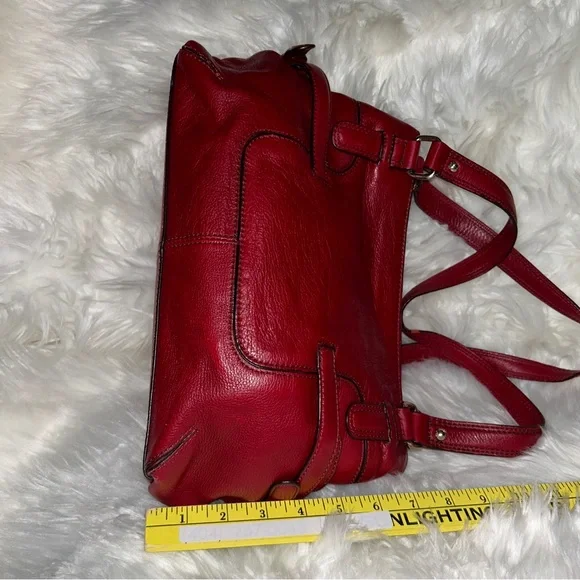 Etienne Aigner Tucson Handbag Style 70316 in Garnet - Picture 7 of 12